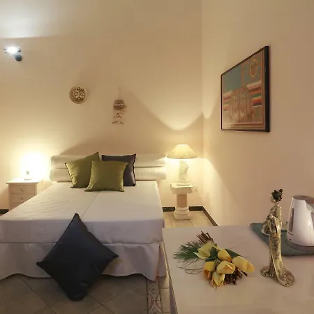 Guest house Camera Elena Santa Maria al Bagno